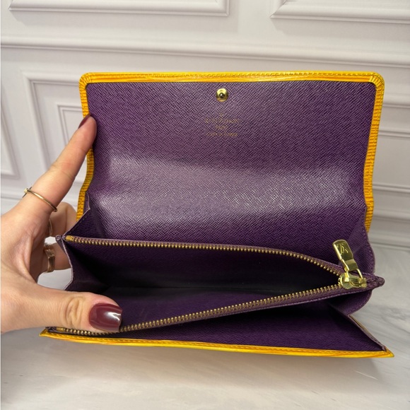 Louis Vuitton Yellow and Purple Epi Sarah Leather Long Wallet | Full Inclusion - Picture 8 of 10